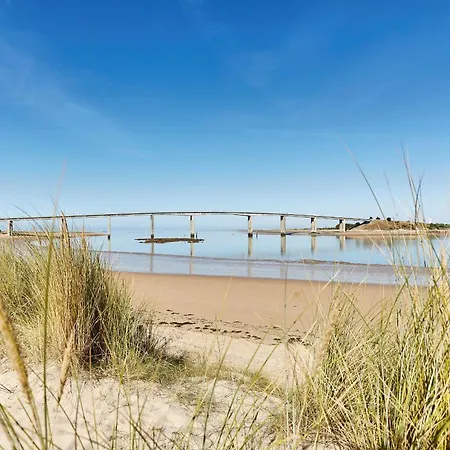 Maison De Charme Avec Jardin, Plage A Pied Barbâtre