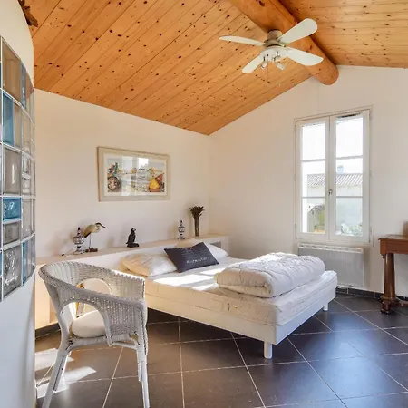 Maison De Charme Avec Jardin, à Pied Hébergement de vacances